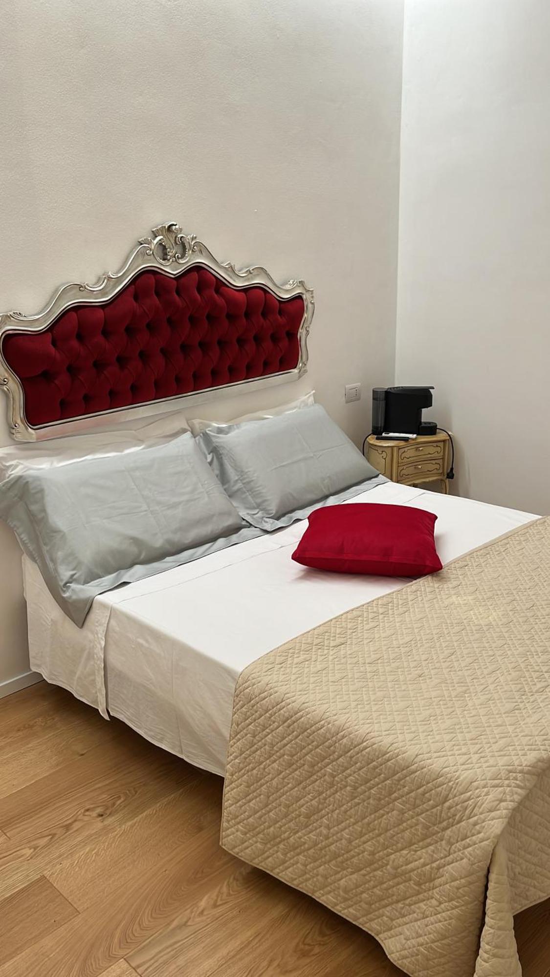 Rosarias Rooms Manfredonia Exteriér fotografie